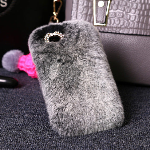 Winterprep™ Long fur phone case