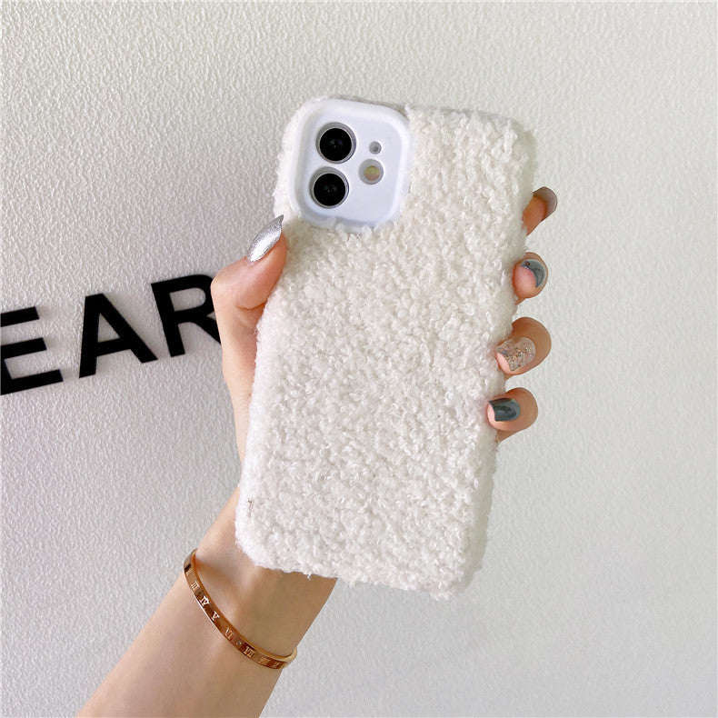 Winterprep™ Lamb Plush Silicone Phone Case